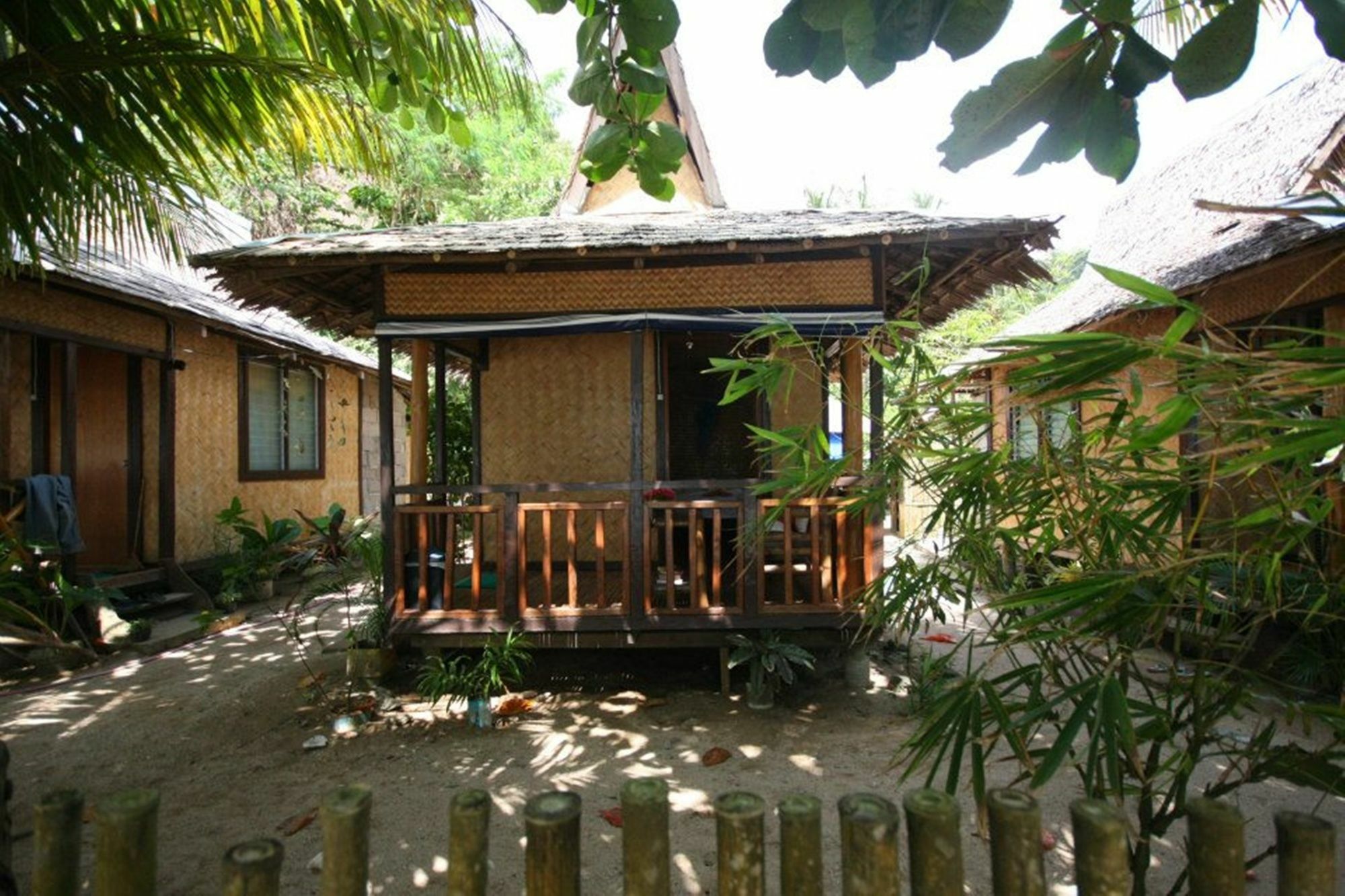 Lugadia Beach Cottages El Nido Exterior photo